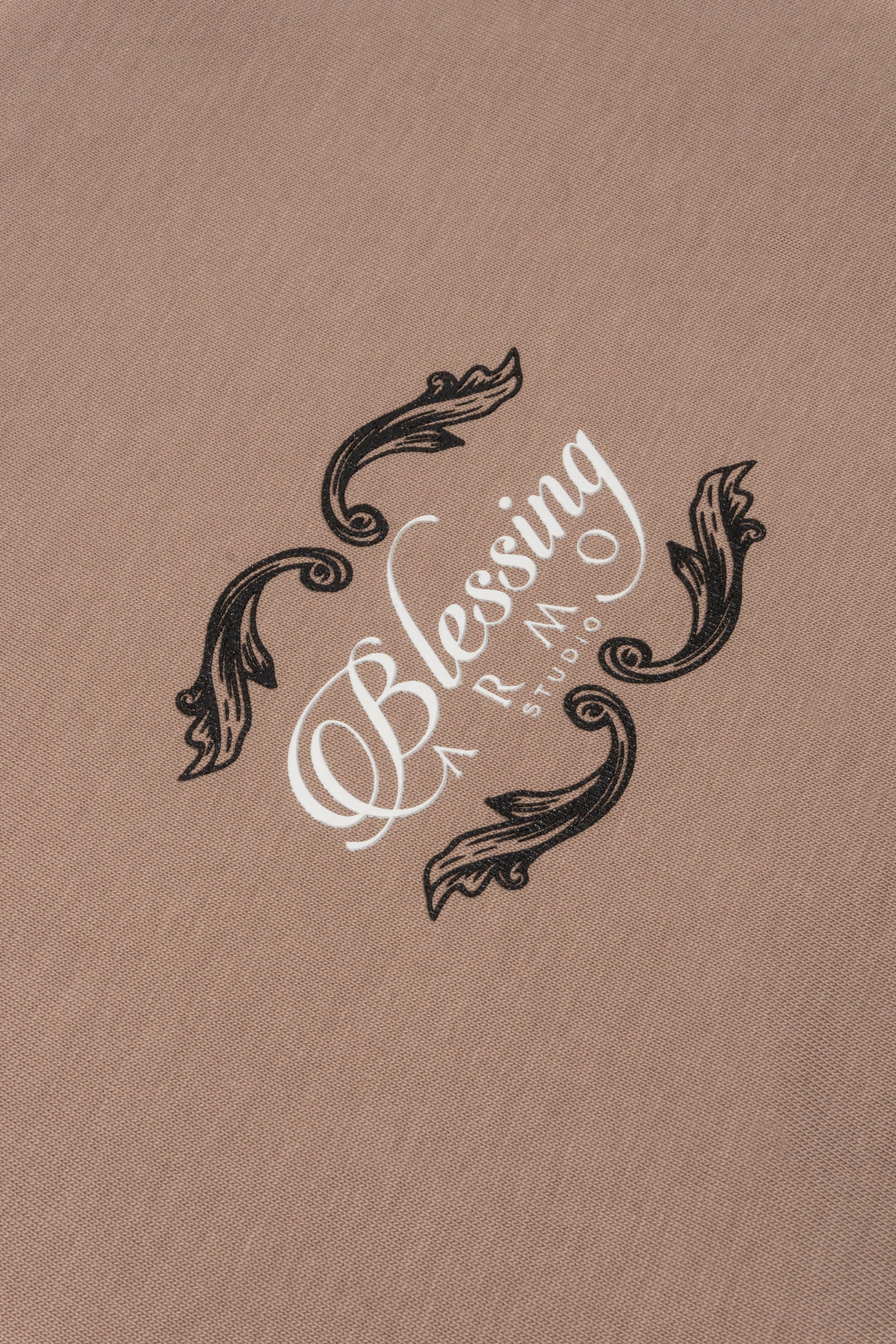 Camiseta Oversized In His Shadow